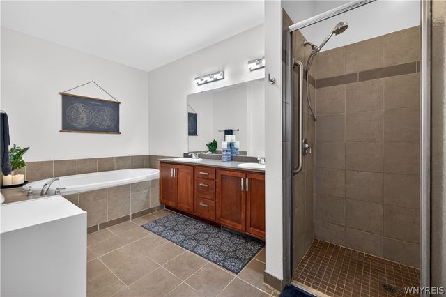 210 Ellicott Street 403, Buffalo, NY 14203