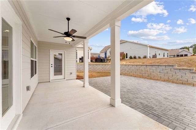 27 Masters Drive, Villa Rica, GA 30180