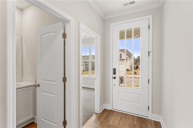 27 Masters Drive, Villa Rica, GA 30180
