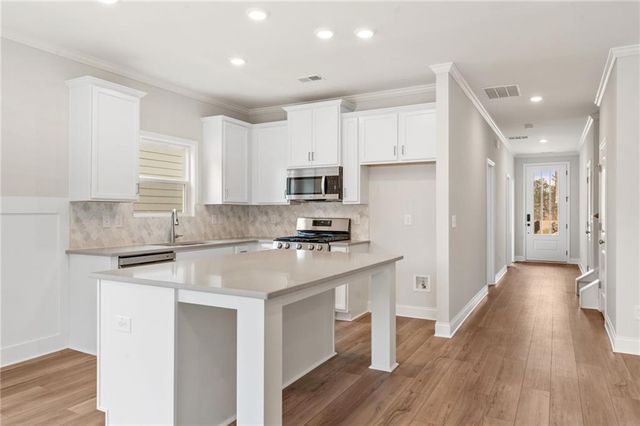 27 Masters Drive, Villa Rica, GA 30180