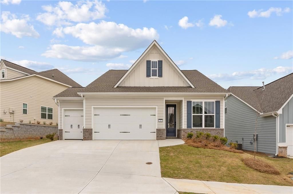 27 Masters Drive, Villa Rica, GA 30180