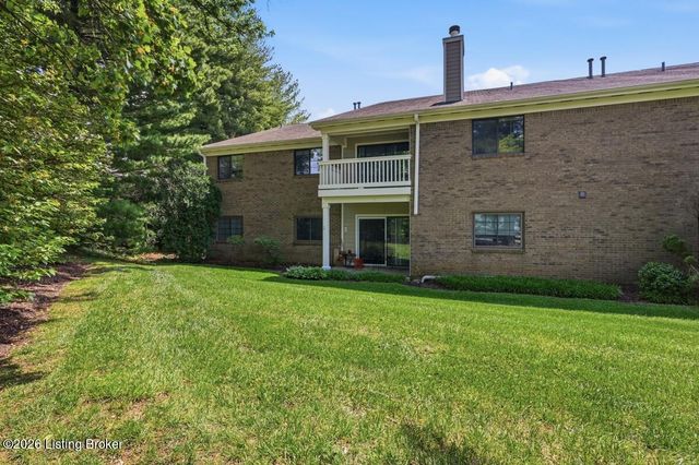 10501 McMeekin Ln 208, Louisville, KY 40223