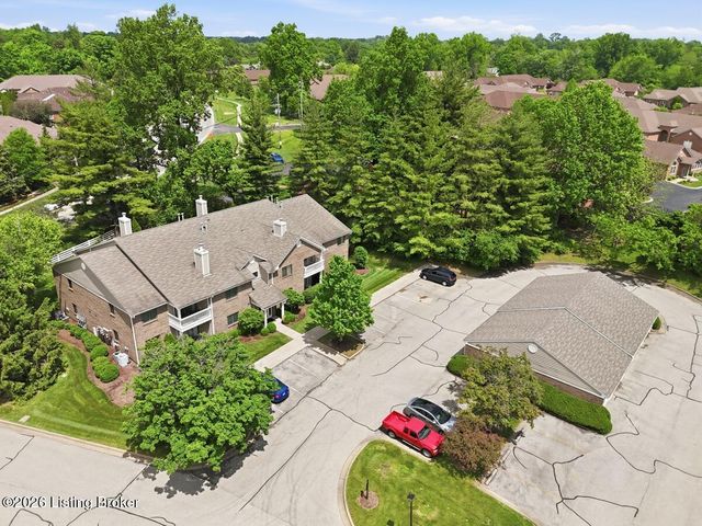 10501 McMeekin Ln 208, Louisville, KY 40223