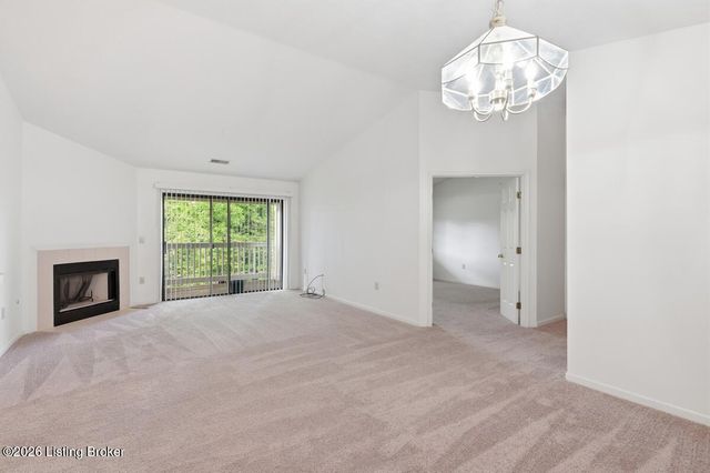 10501 McMeekin Ln 208, Louisville, KY 40223