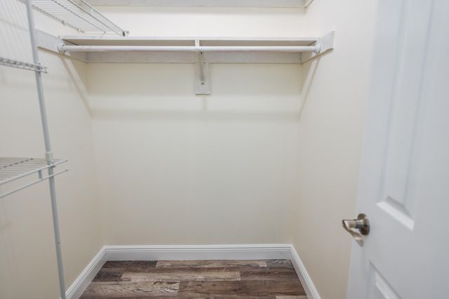 5666 SE Matousek Street, Stuart, FL 34997