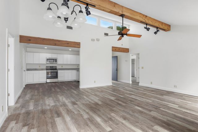 5666 SE Matousek Street, Stuart, FL 34997