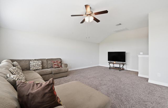 258 Tangerine DR, Buda, TX 78610