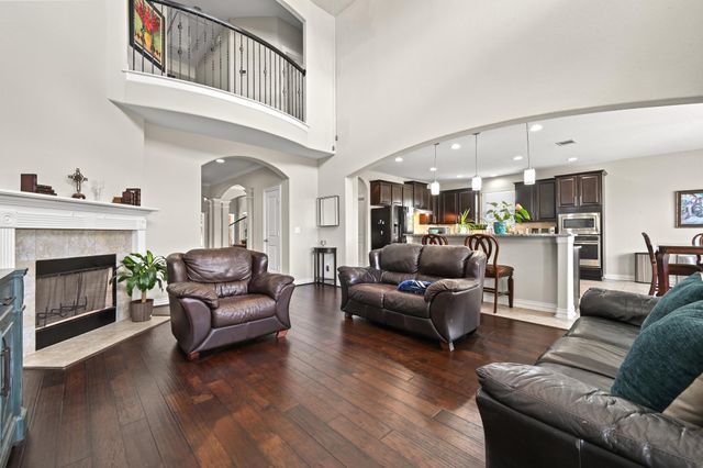 258 Tangerine DR, Buda, TX 78610