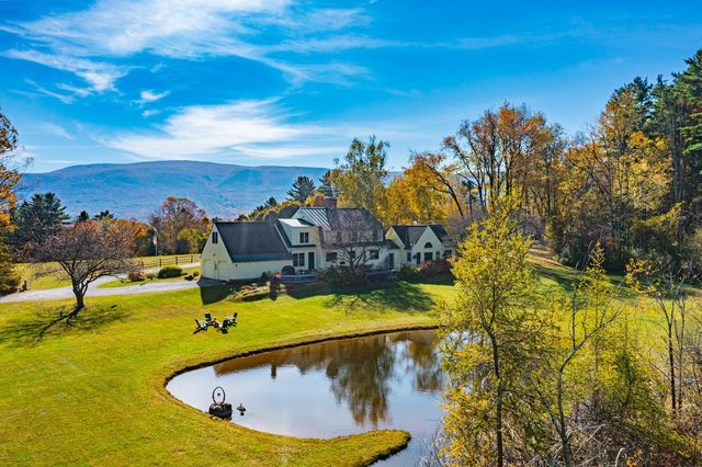 241 High Hill Road, Manchester, VT 05255