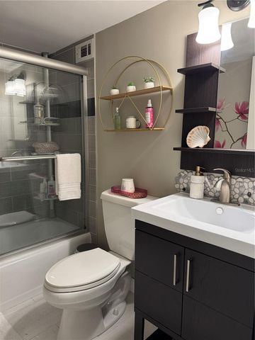 33 S GULFSTREAM AVENUE 409, Sarasota, FL 34236