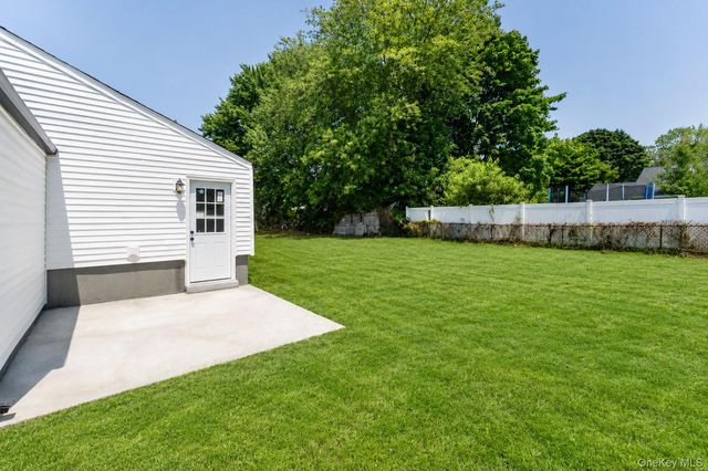 743 Hoffman Avenue, Bellport, NY 11713