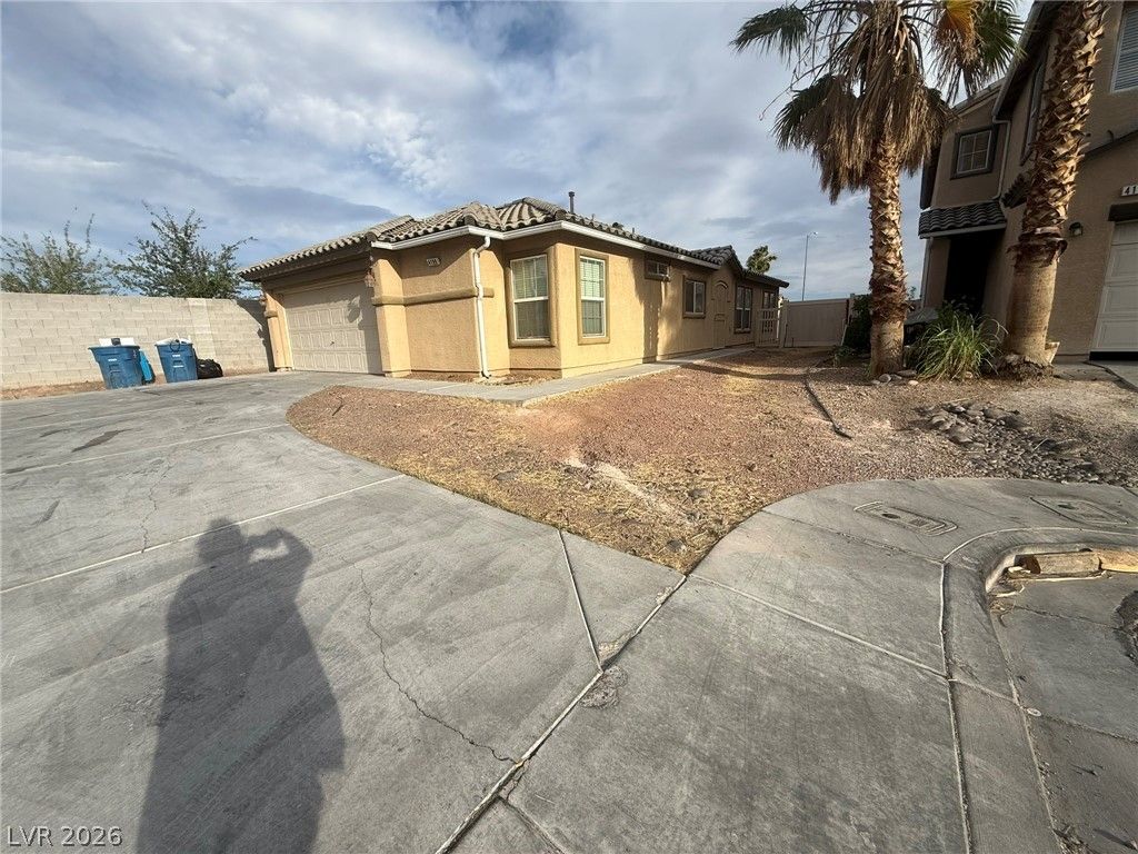 4199 Pohickery Court, Las Vegas, NV 89115