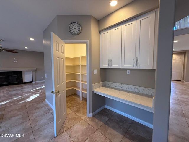 424 Knollwood Drive, Thousand Oaks, CA 91320