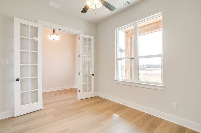 410 Olson Road, Waxahachie, TX 75167