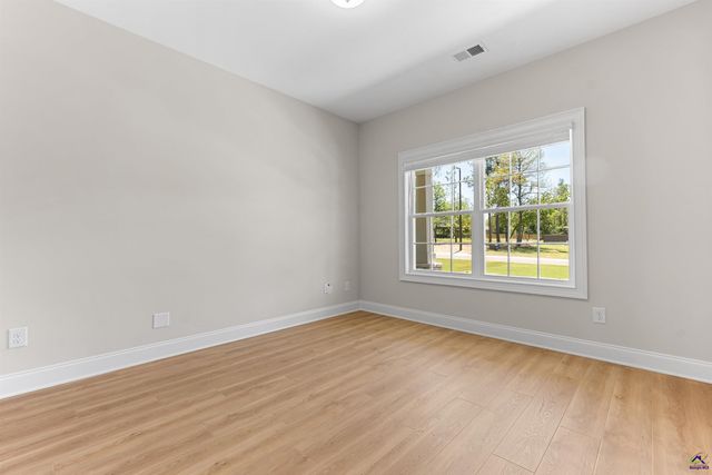 322 Air View Drive, Warner Robins, GA 31093