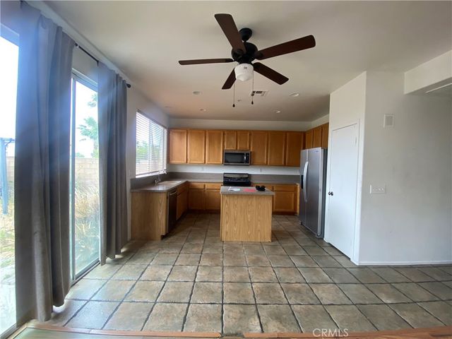 16777 Colonial, Fontana, CA 92336