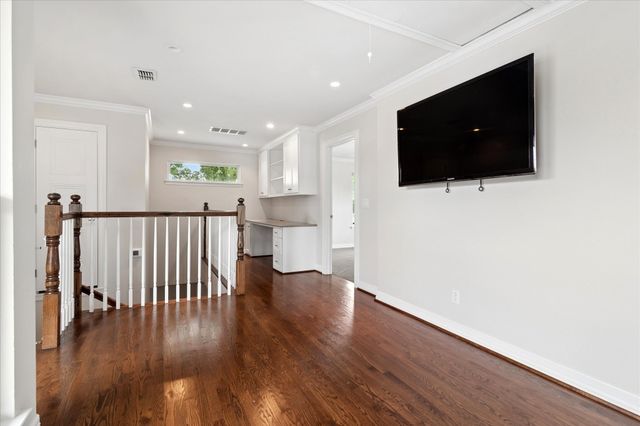 10918 Wonderland Trail, Dallas, TX 75229
