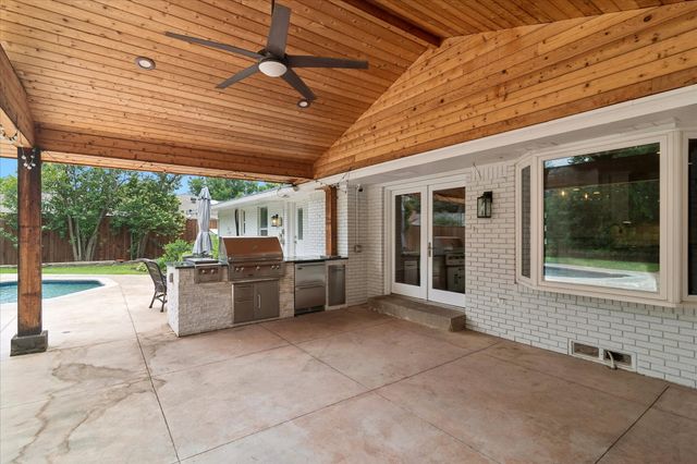 10918 Wonderland Trail, Dallas, TX 75229