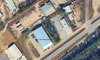 6601 Service Drive, Moss Point, MS 39563