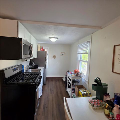 11 Franklin Avenue 1, Pearl River, NY 10965