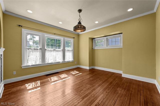 2612 Canterbury Road, Cleveland Heights, OH 44118