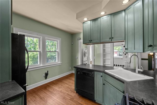 2612 Canterbury Road, Cleveland Heights, OH 44118