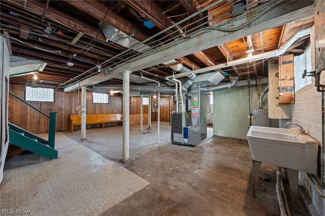 2612 Canterbury Road, Cleveland Heights, OH 44118