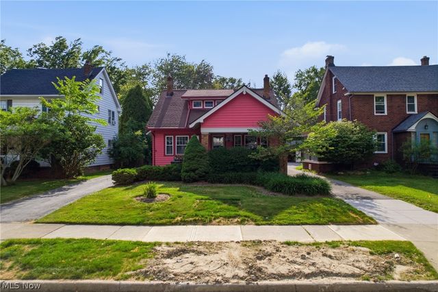 2612 Canterbury Road, Cleveland Heights, OH 44118