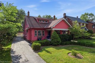 2612 Canterbury Road, Cleveland Heights, OH 44118