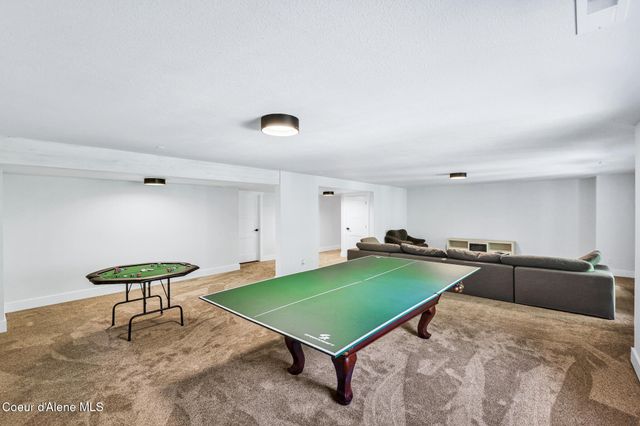 6079 E Hayden Lake Rd, Hayden, ID 83835