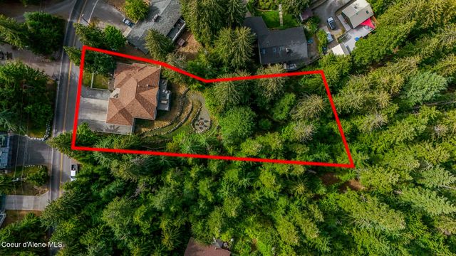 6079 E Hayden Lake Rd, Hayden, ID 83835