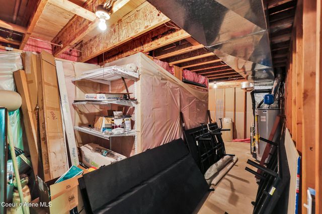 6079 E Hayden Lake Rd, Hayden, ID 83835