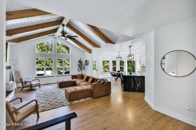 6079 E Hayden Lake Rd, Hayden, ID 83835