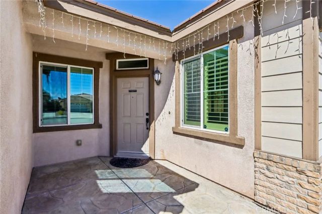 16162 St Antony, Fontana, CA 92336
