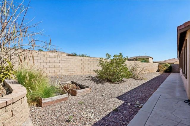 16162 St Antony, Fontana, CA 92336