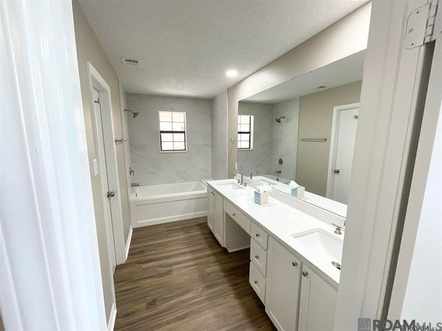 3317 Myrtle Grove Dr, Baton Rouge, LA 70810