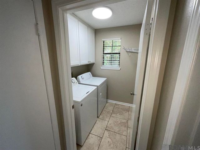 3317 Myrtle Grove Dr, Baton Rouge, LA 70810