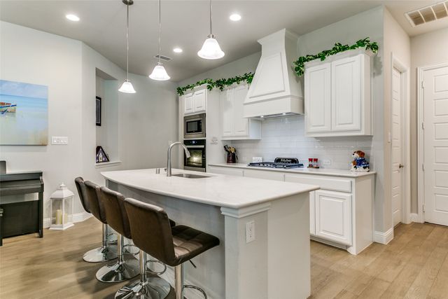 3508 Ithaca Street, Corinth, TX 76208