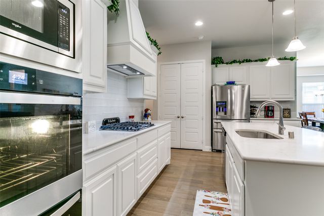 3508 Ithaca Street, Corinth, TX 76208