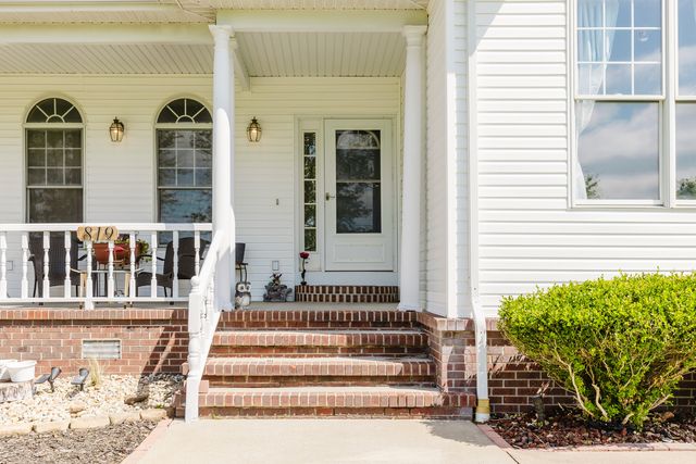 819 E No Name Road, Carbondale, IL 62902