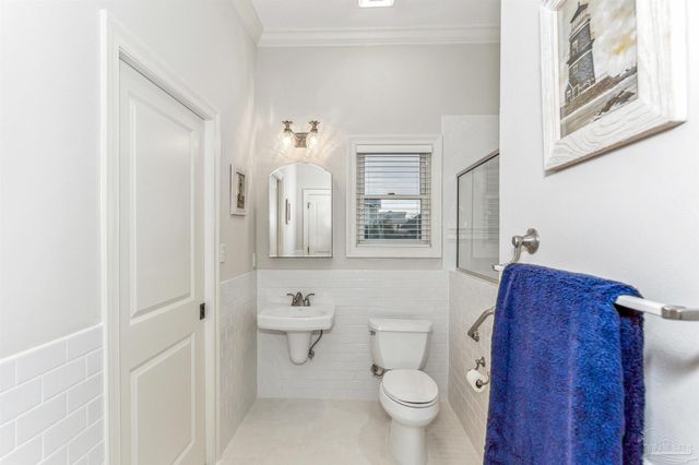 1606 Waters Edge, Pensacola, FL 32507