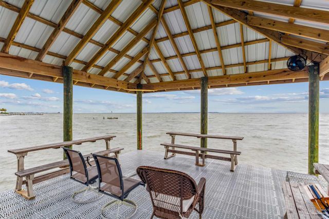 1606 Waters Edge, Pensacola, FL 32507