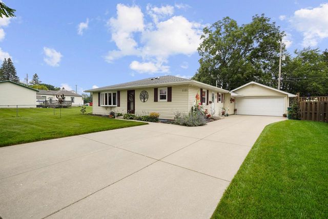 1121 Jean STREET, Union Grove, WI 53182