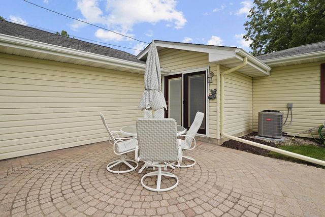 1121 Jean STREET, Union Grove, WI 53182