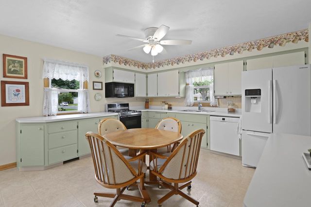 1121 Jean STREET, Union Grove, WI 53182