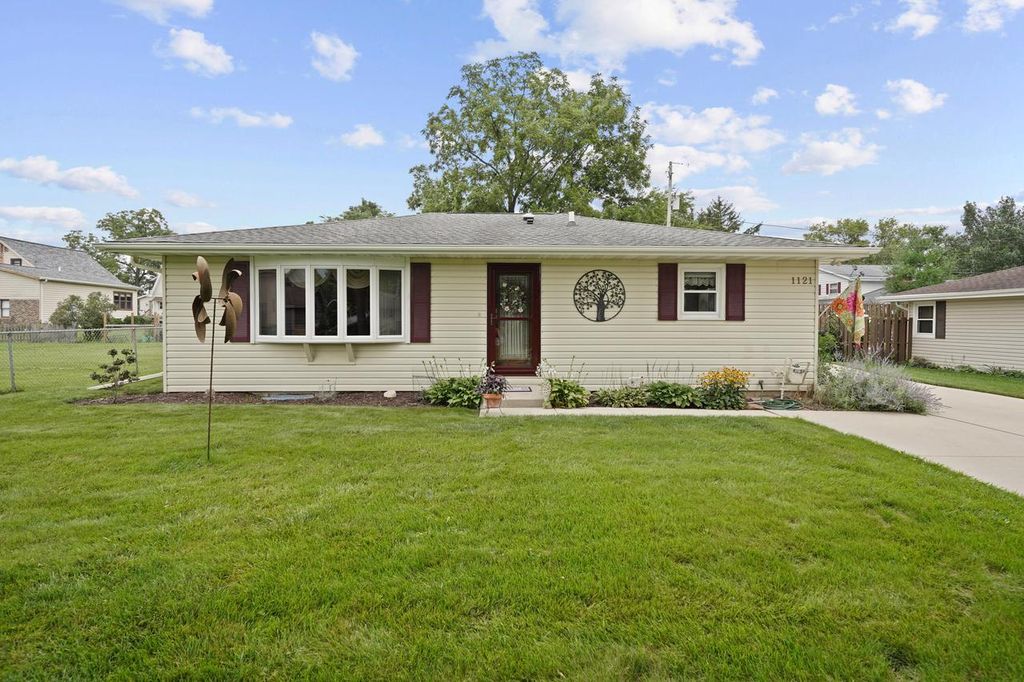 1121 Jean STREET, Union Grove, WI 53182
