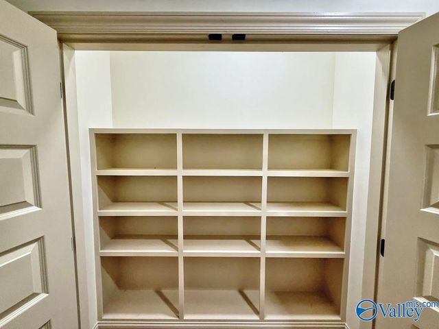 26445 Old Town Drive, Athens, AL 35613