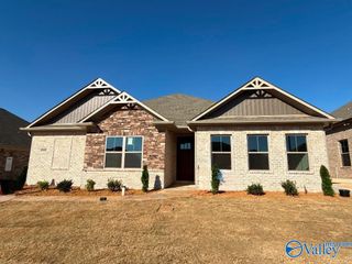 26445 Old Town Drive, Athens, AL 35613