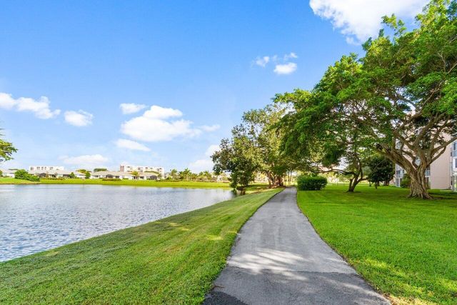 14623 Bonaire Boulevard 405, Delray Beach, FL 33446