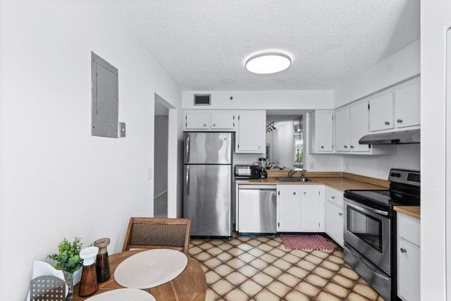 14623 Bonaire Boulevard 405, Delray Beach, FL 33446